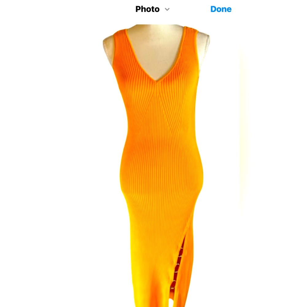 Sexy House of Harlow ribbed body con dress